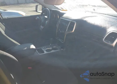 2013 Jeep Grand Cherokee Laredo z USA, uszkodzony, nr VIN 1C4RJFAG7DC587188